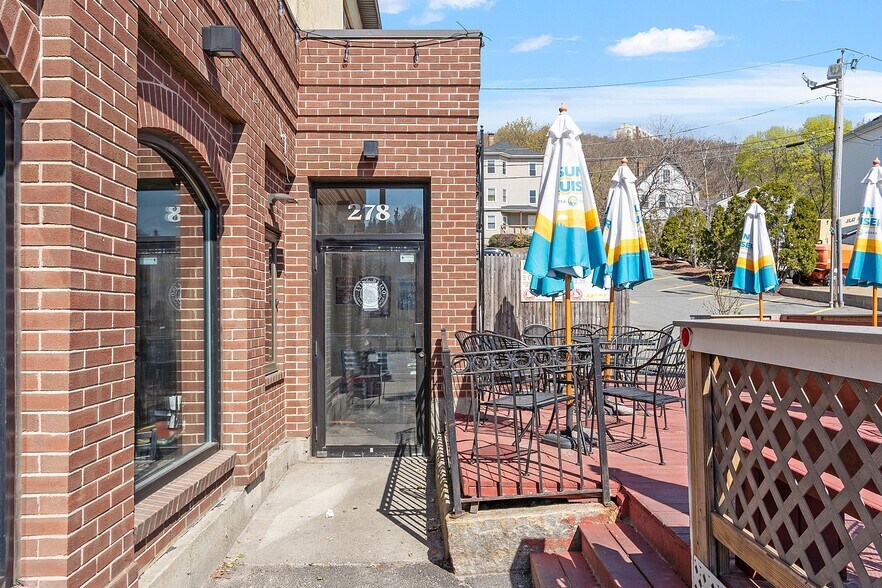 More Photos Of 278-282 Shrewsbury St, Worcester Storefront Retail Residential For Sale