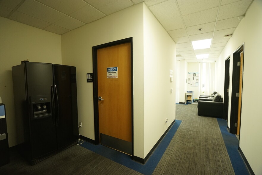 More Photos Of 1590 S Milliken Ave, Ontario Warehouse For Lease