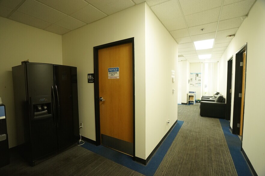 More Photos Of 1590 S Milliken Ave, Ontario Warehouse For Lease