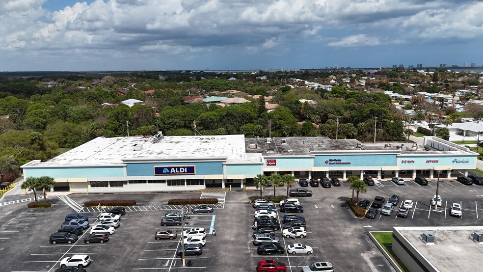 Primary Photo Of 1119 NE Jensen Beach Blvd, Jensen Beach Unknown For Lease