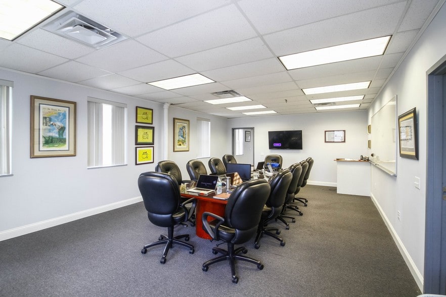 More Photos Of 2365 Milburn Ave, Baldwin Distribution For Sale