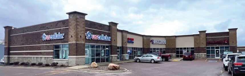 Primary Photo Of 414 E State St, Mauston Storefront Retail Office For Lease