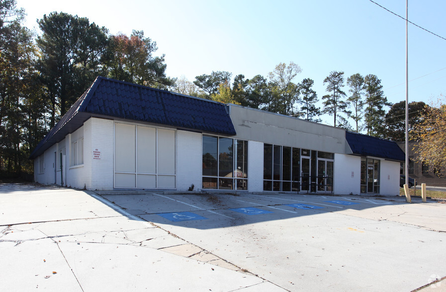 Primary Photo Of 4630 N Shallowford Rd, Dunwoody Loft Creative Space For Lease