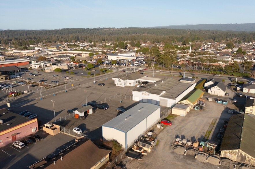 More Photos Of 1900 Central Ave, Mckinleyville Auto Dealership For Sale