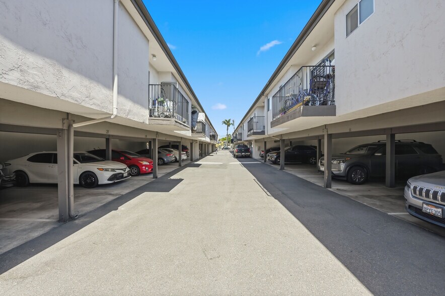 More Photos Of 444 Graves Ave, El Cajon Apartments For Sale