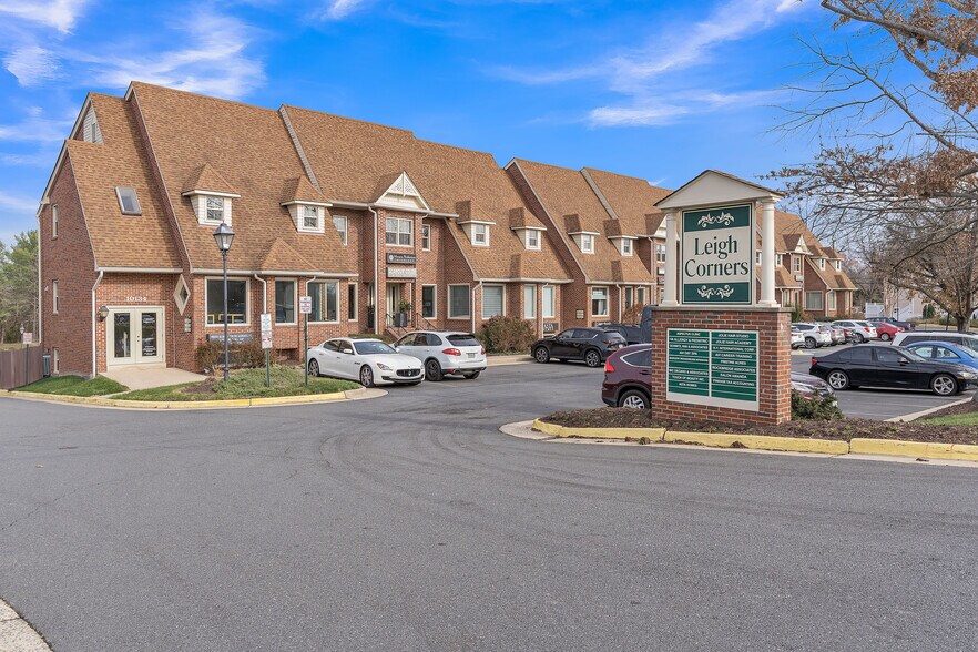 More Photos Of 10130-10134 Colvin Run Rd, Great Falls Office For Sale