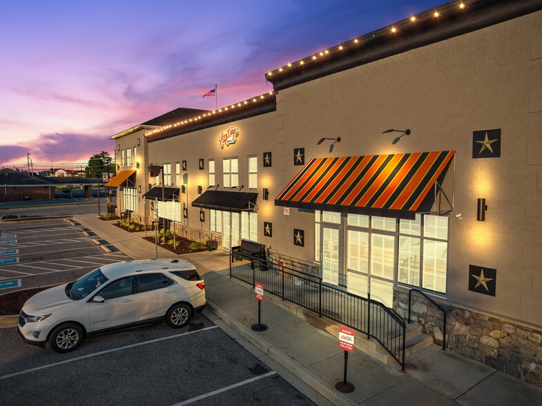 More Photos Of 1348 Liberty Rd, Eldersburg General Retail For Lease