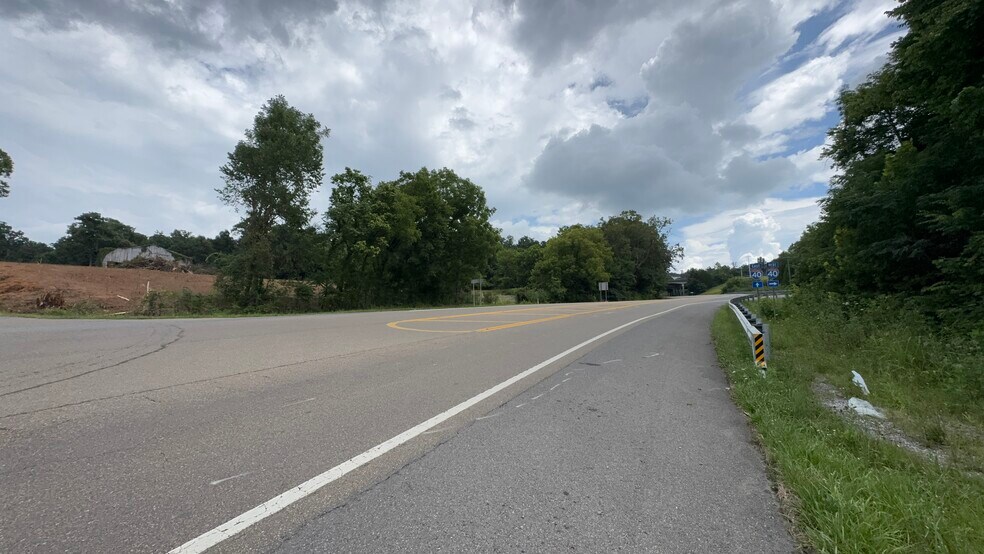 More Photos Of I-40 Exit 415, Dandridge Land For Lease