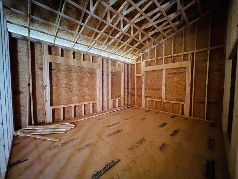 More Photos Of 37 Alpine Dr, Porter Land For Sale