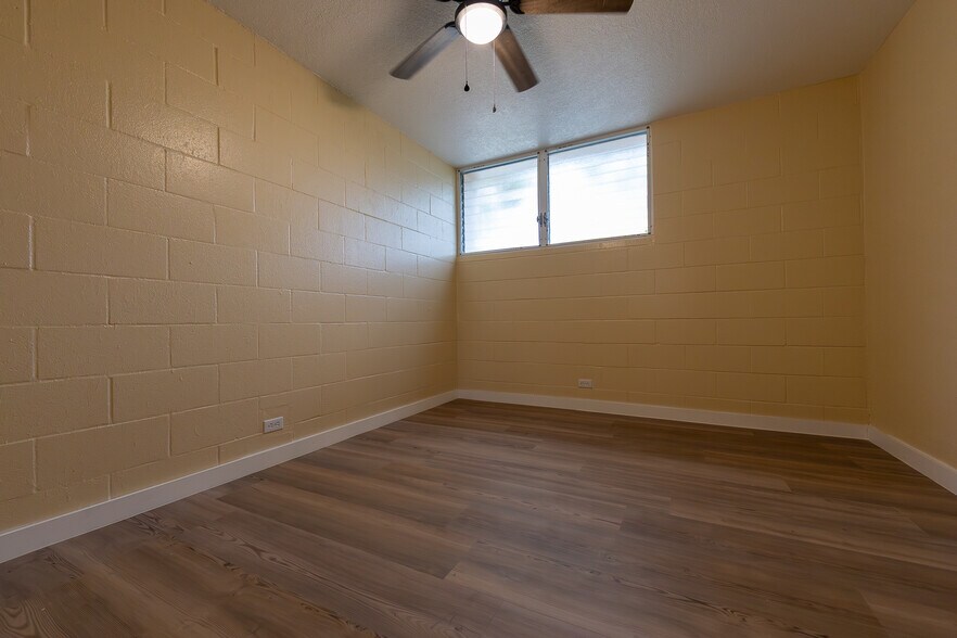 More Photos Of 84-1111 Hana St, Waianae Apartments For Sale
