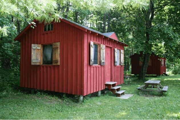 More Photos Of 885 Washington Mountain Rd, Washington Hotel For Sale