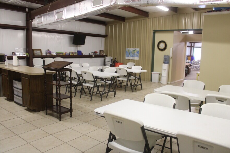 More Photos Of 344 Broadway, Winnie Religious Facility For Sale