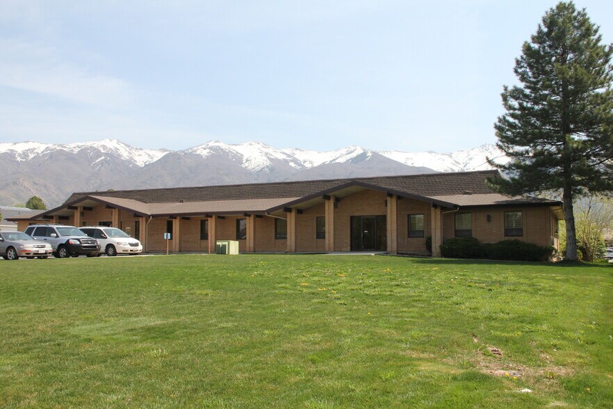 More Photos Of 475 N 300 W, Kaysville Office For Lease