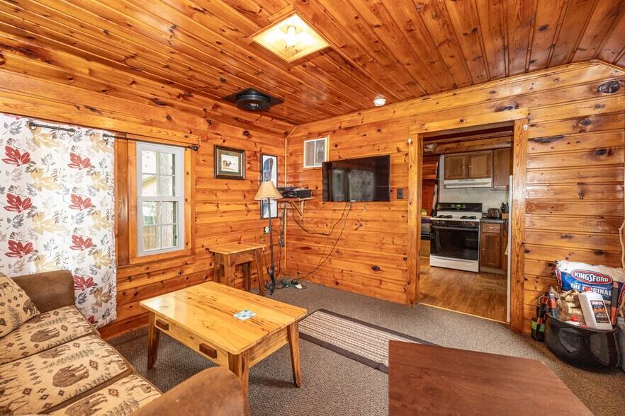 More Photos Of 10338 Big Arbor Vitae Dr, Woodruff Restaurant For Sale