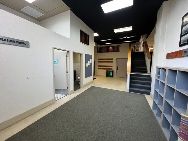 More Photos Of 633 Yesler Way, Seattle Office For Lease
