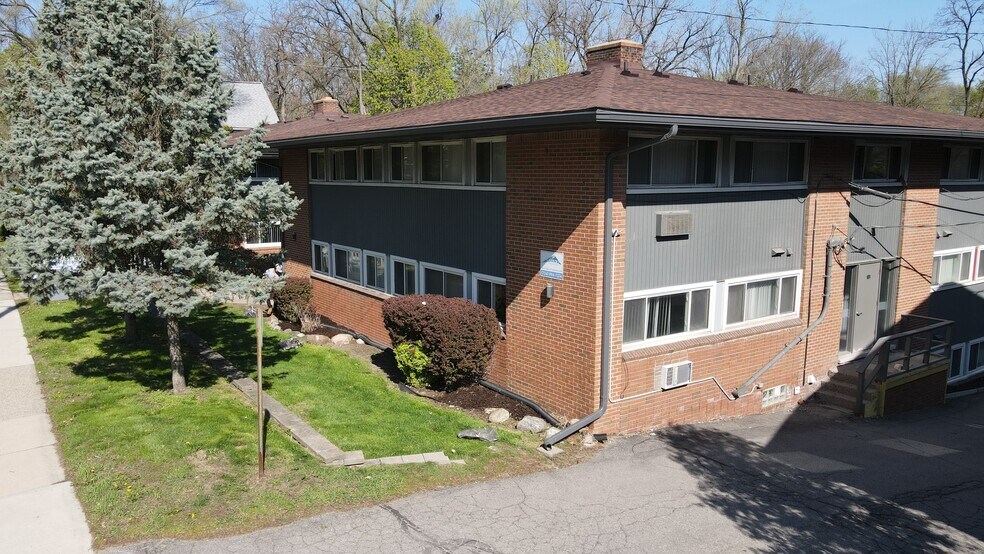 More Photos Of 1000 W Huron St, Ann Arbor Apartments For Sale