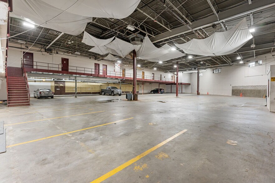More Photos Of 510 E 2nd St, South Boston Warehouse For Lease