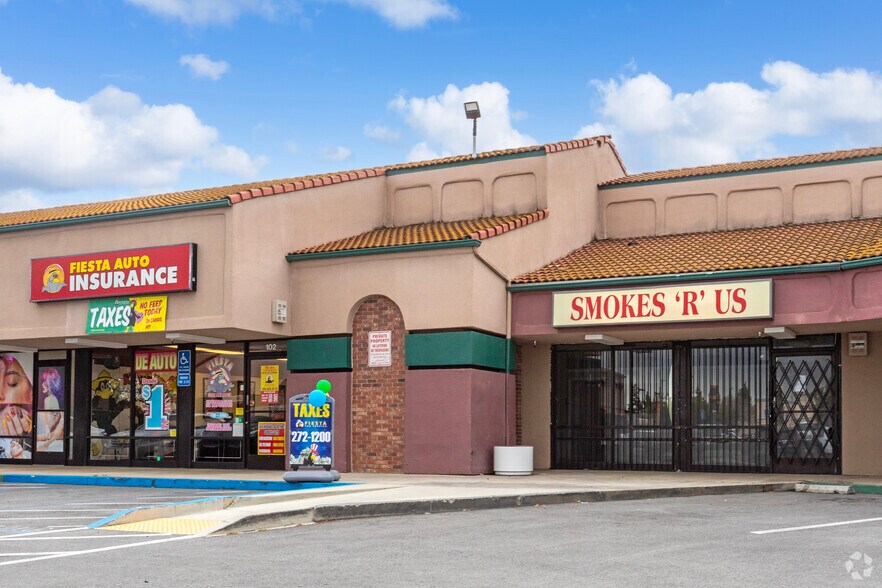 More Photos Of 3759 W Shaw Ave, Fresno Unknown For Lease