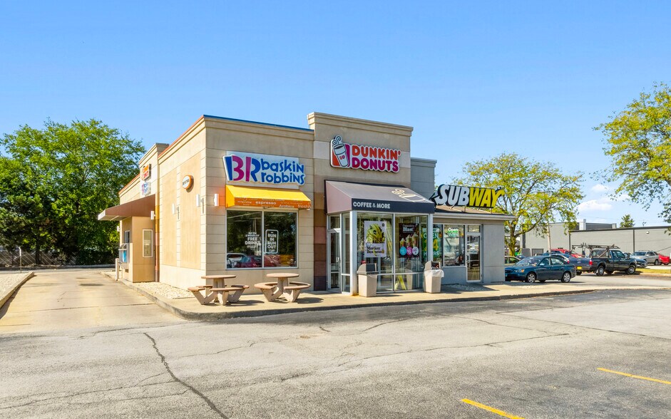 More Photos Of 12150 S Cicero Ave, Alsip Fast Food For Sale