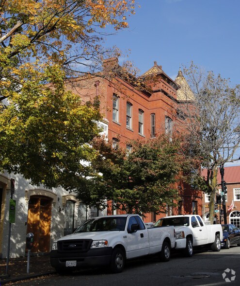 More Photos Of 2902-2908 M St NW, Washington Unknown For Lease