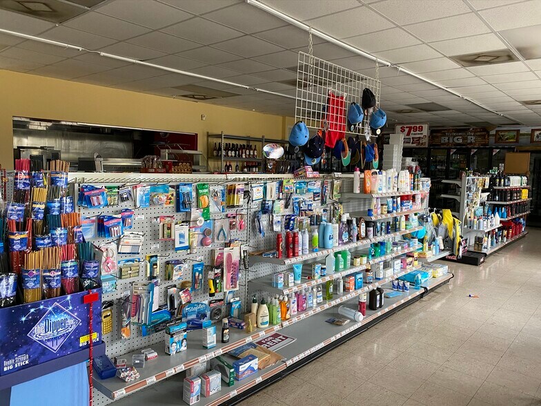 More Photos Of 101 Mays Rd SE, Milledgeville Convenience Store For Sale
