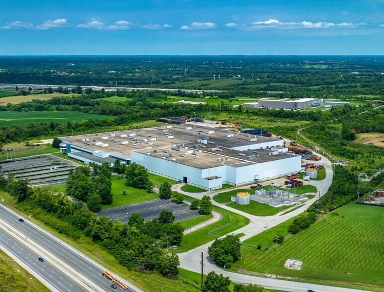 Primary Photo Of 1000 Old Brunerstown Rd, Shelbyville Manufacturing For Lease