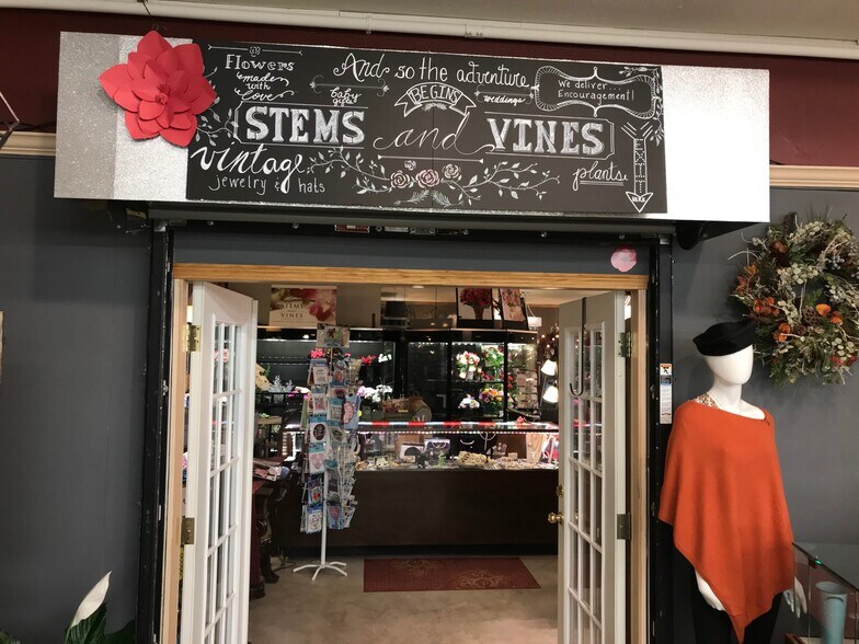 More Photos Of 300 4th Ave NE, Waite Park General Retail For Sale