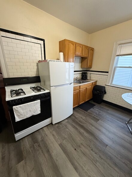 More Photos Of 1096 Elmwood Ave, Buffalo Multifamily For Sale