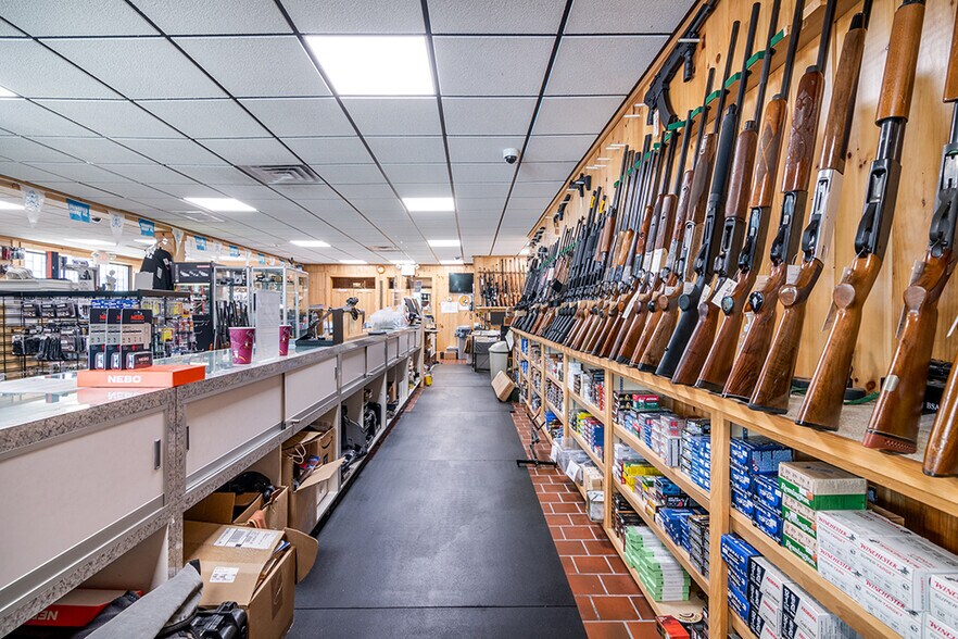 More Photos Of 6595 Post Rd, North Kingstown Fast Food For Sale