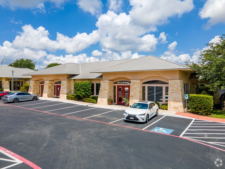 More Photos Of 4091 De Zavala Rd, San Antonio Office For Sale