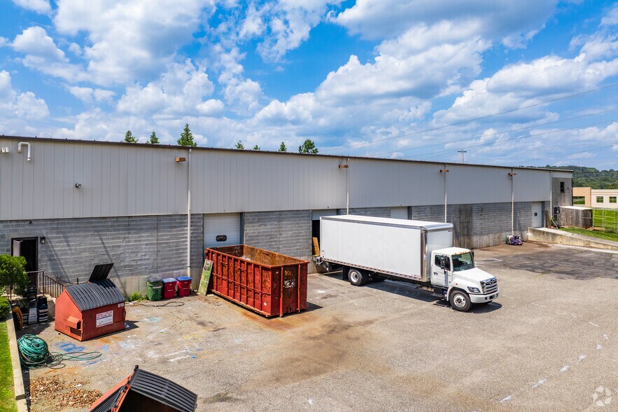 More Photos Of 900 Schell Ln, Phoenixville Manufacturing For Lease