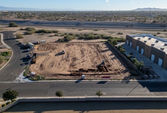 More Photos Of 625 E Iris Pl, Chandler Warehouse For Lease