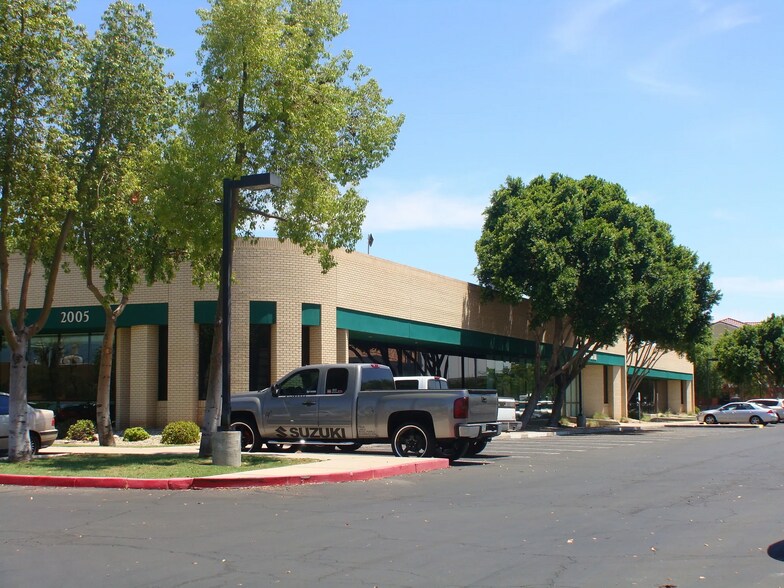 More Photos Of 2005 W 14th St, Tempe Coworking Space