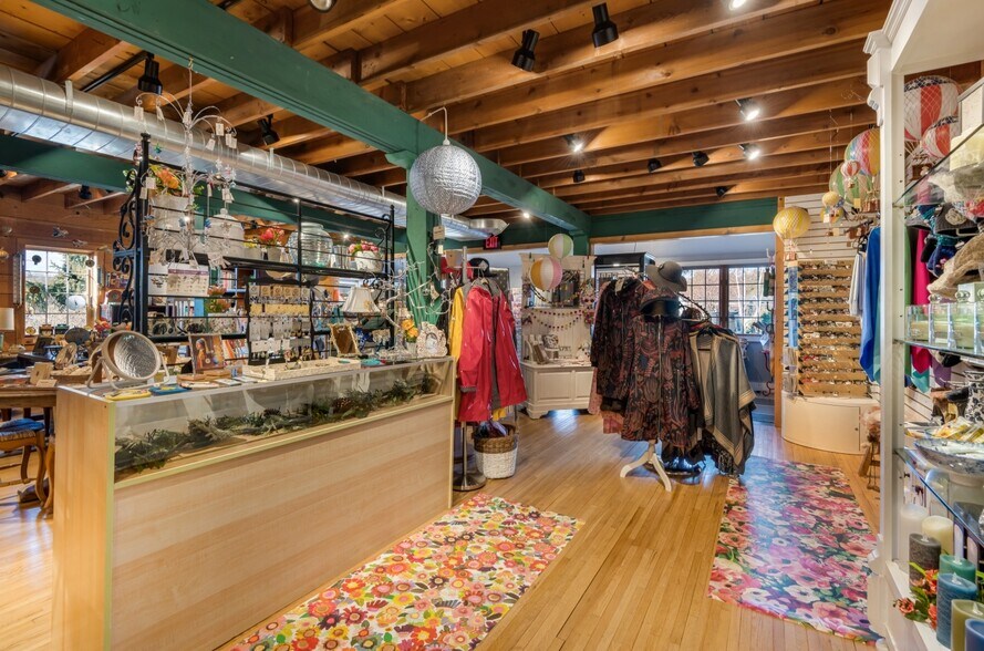 More Photos Of 10440 Water Street, Ephraim General Retail For Sale