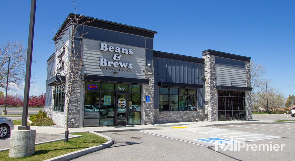 More Photos Of 7455 Union Park Ave, Sandy Restaurant For Sale