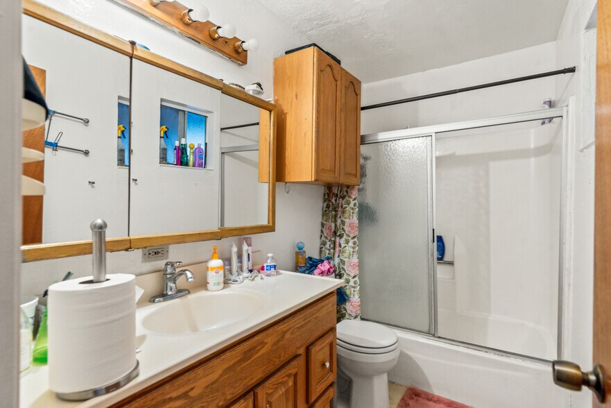 More Photos Of 5390 Carryback Ave, San Jose Apartments For Sale