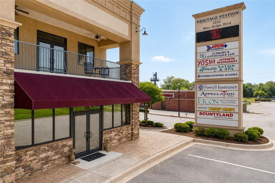 More Photos Of 1510 Blue Ridge Blvd, Seneca Storefront Retail Office For Sale
