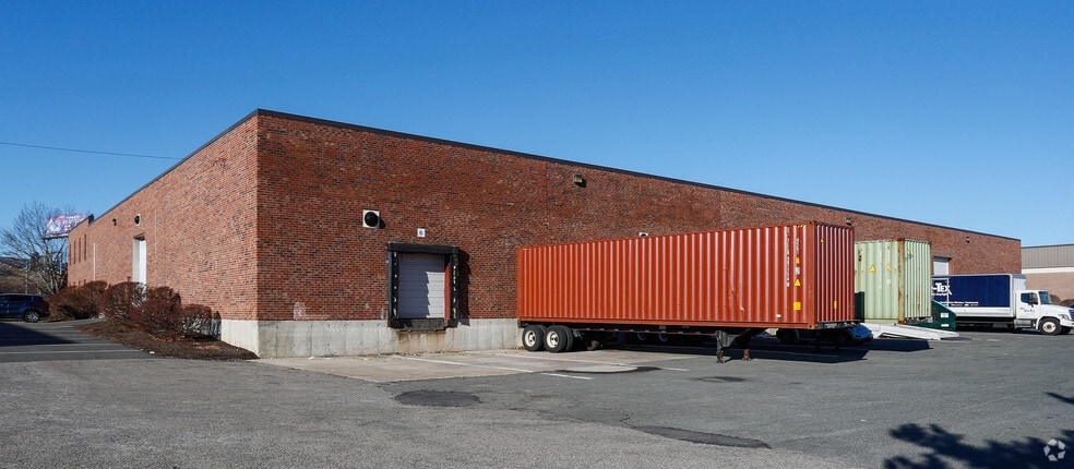 More Photos Of 128-140 York Ave, Randolph Manufacturing For Lease
