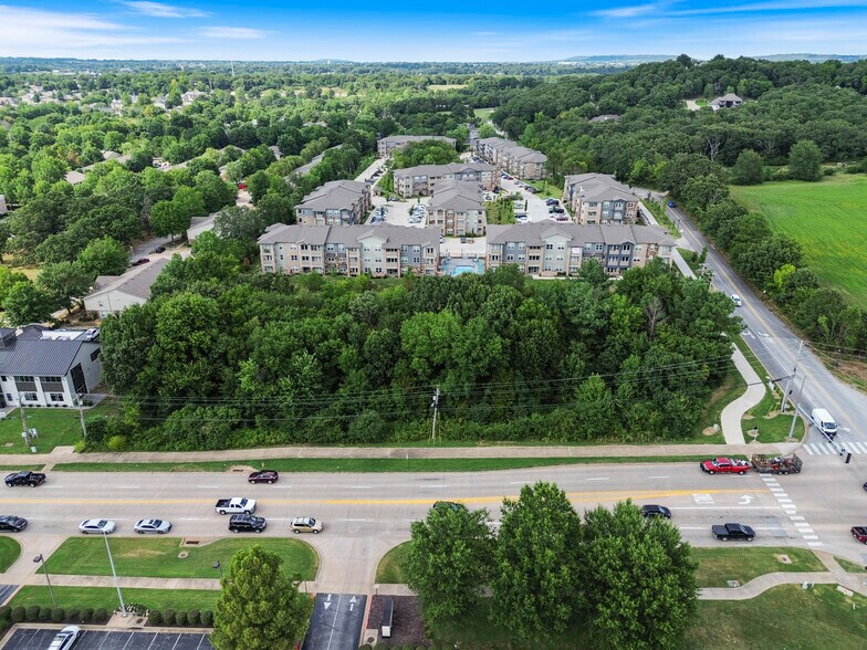 More Photos Of E Joyce Boulevard & Old Missouri rd, Fayetteville Land For Sale