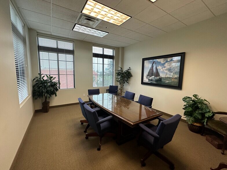 More Photos Of 735 Plaza Blvd, Coppell Office For Lease