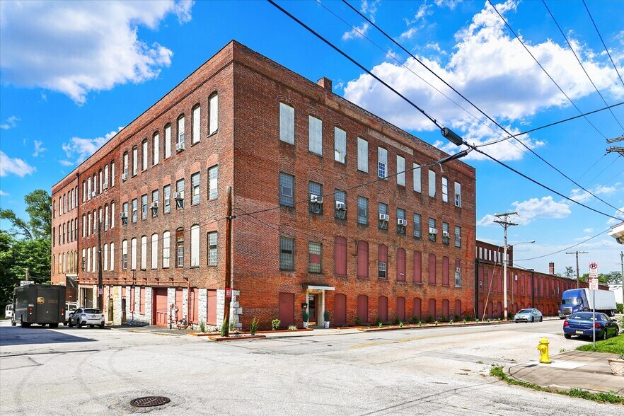 Primary Photo Of 701 E Hay St, York Warehouse For Lease