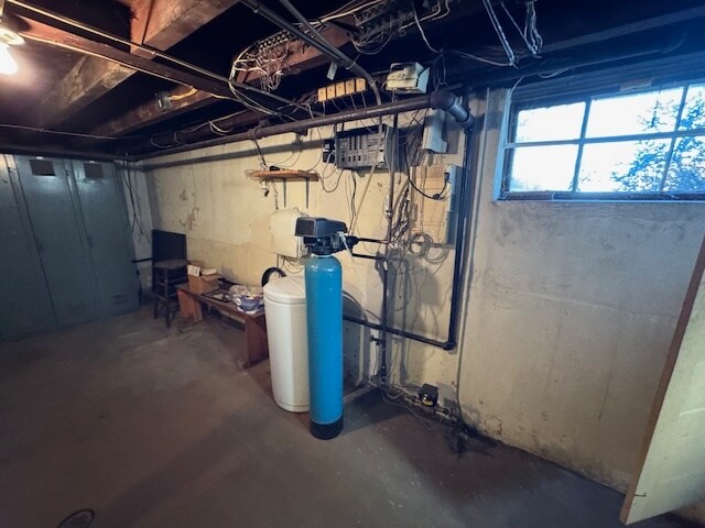 More Photos Of 151 Green St, Lansdale Warehouse For Sale