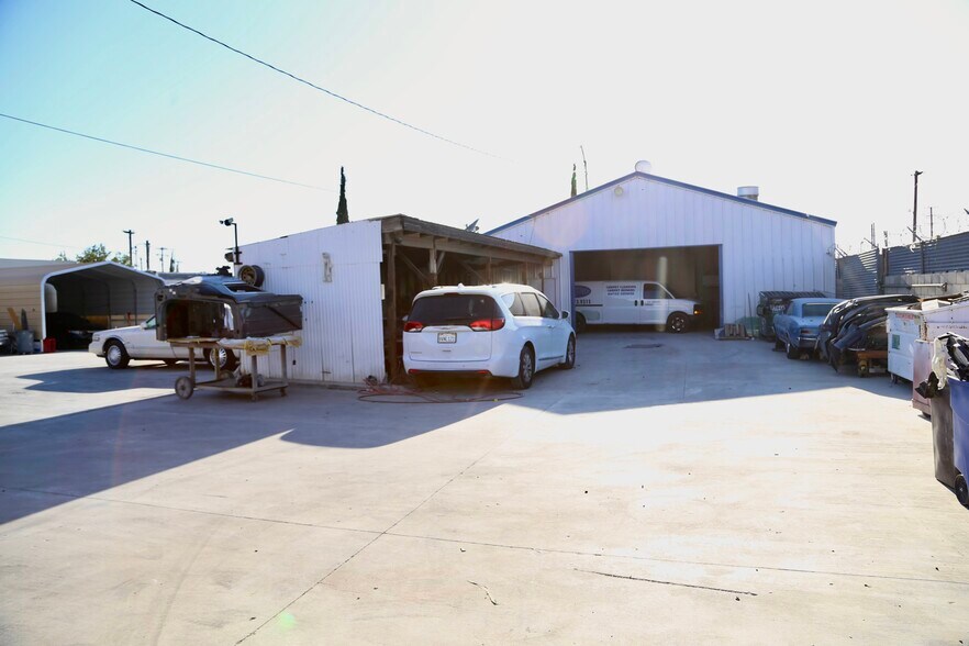 More Photos Of , Lancaster General Retail For Sale