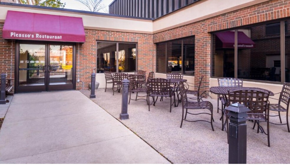 More Photos Of 30000 Van Dyke Ave, Warren Hotel For Lease