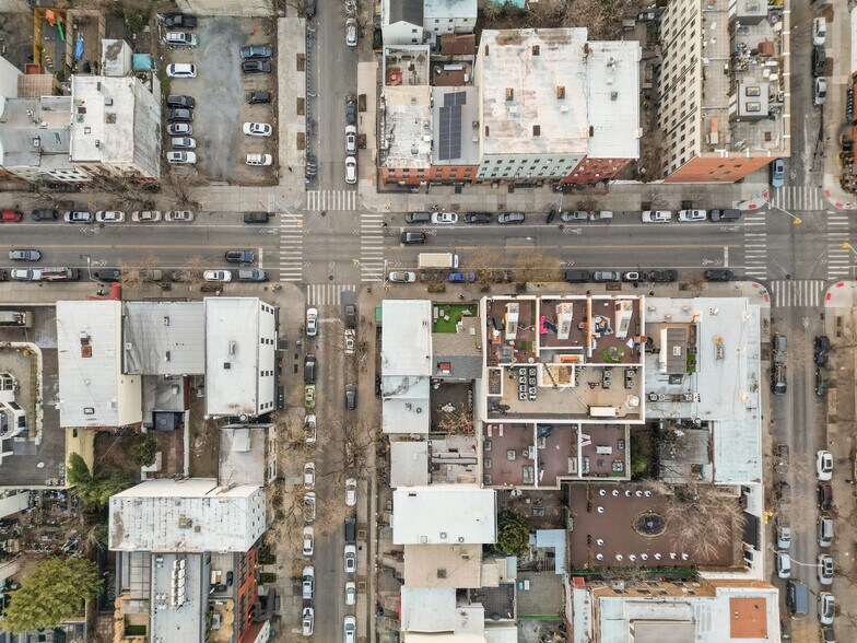 More Photos Of 210 Franklin St, Brooklyn Storefront Retail Residential For Sale