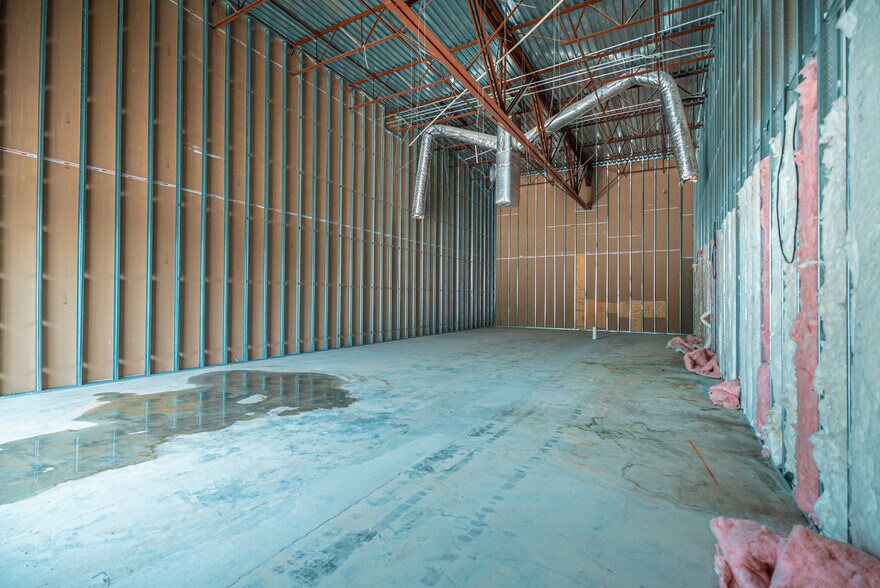 More Photos Of 3080 S Fry Rd, Katy Drugstore For Lease