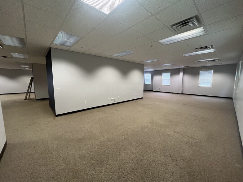 More Photos Of 13680 Cleveland Ave NW, Uniontown Office For Lease