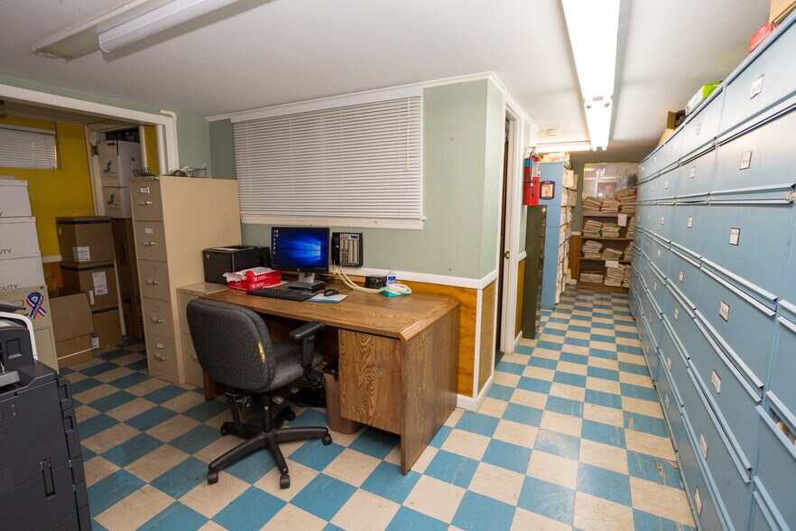 More Photos Of 73 Amboy Ave, Metuchen Medical For Sale