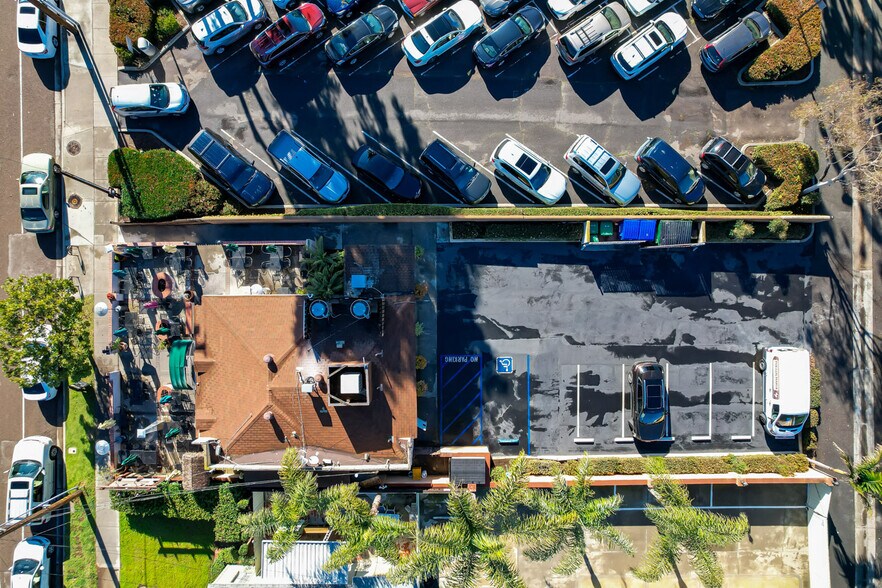 More Photos Of 3055 Harding St, Carlsbad Restaurant For Sale