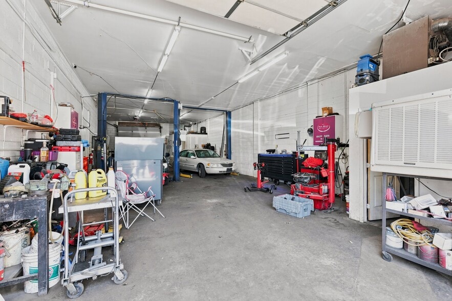 More Photos Of 1458-1472 Ironton St, Aurora Industrial For Sale